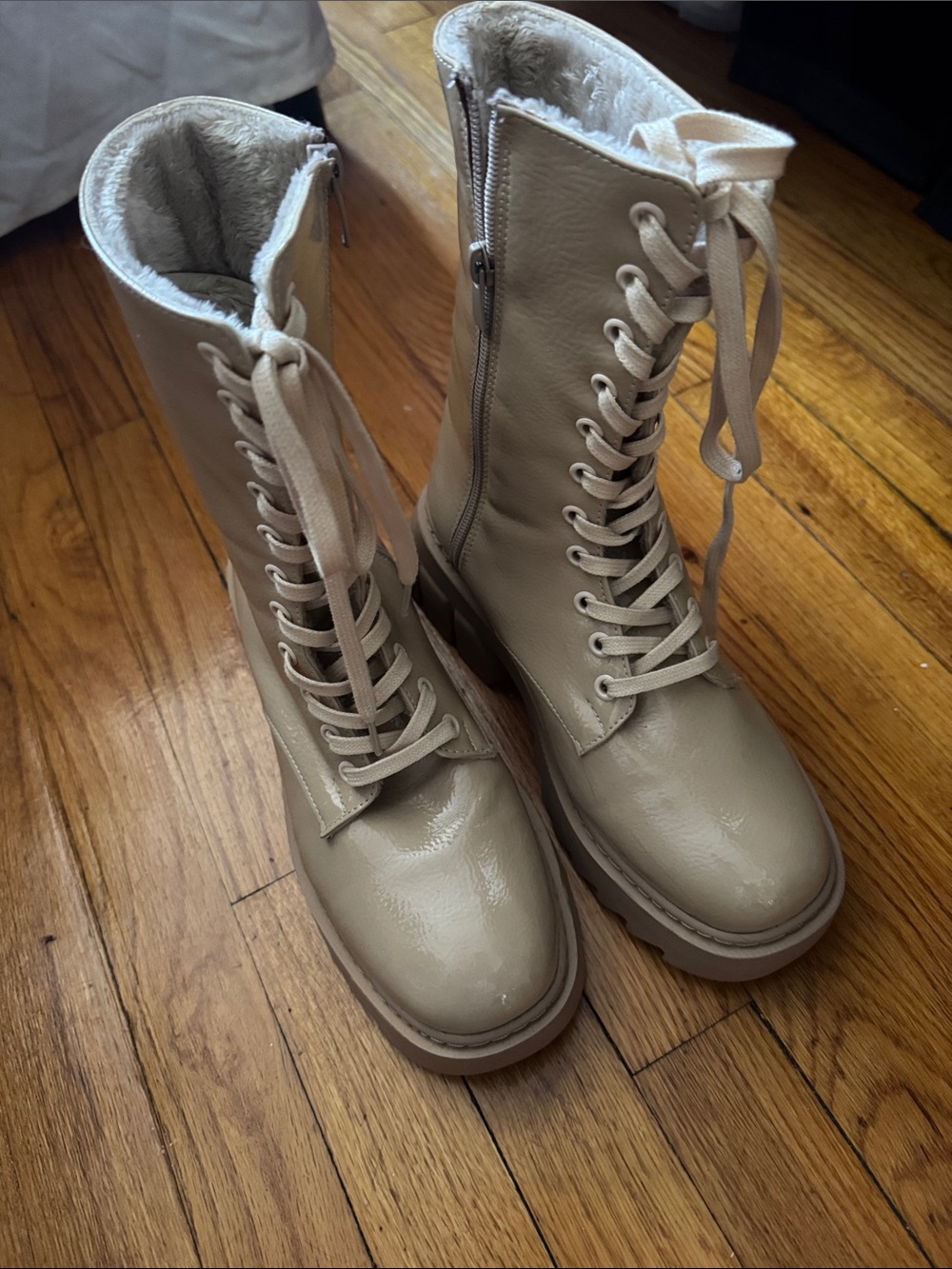 Women’s Lace-Up Combat Boots in Light Beige
